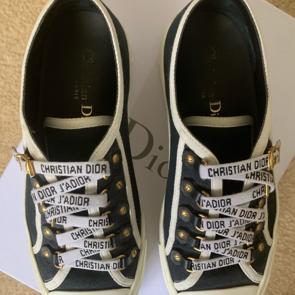 EXCELLENT CONDITION DIOR WALK N DIOR SNEAKERS - Picture 2 of 6